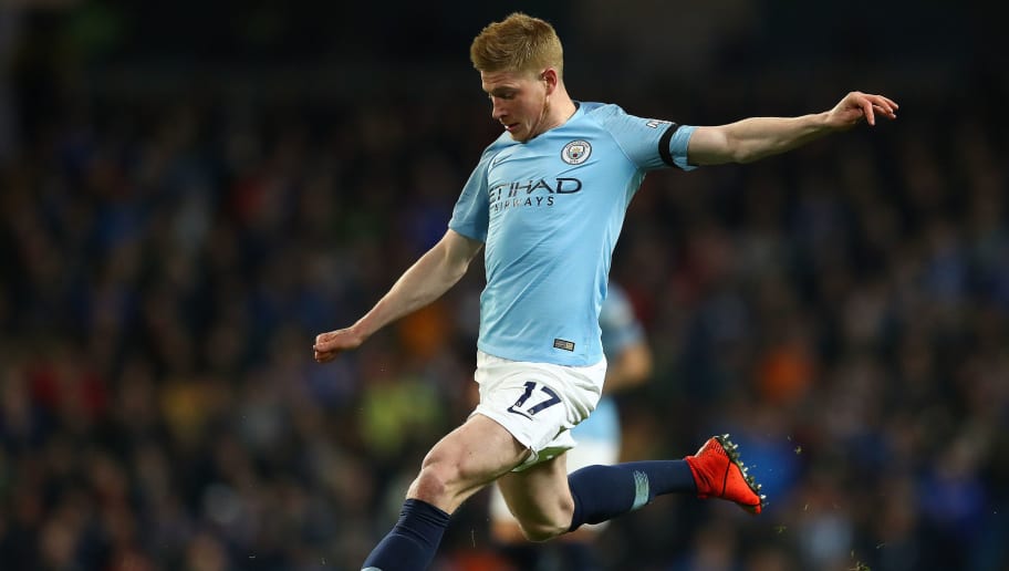 跟队：拉菲尼亚参加了训练一切正常，预计能首发出战法兰克福（随队：拉菲尼亚训练无碍，预计首发迎战法兰克福）