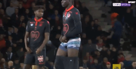 武汉女足vs东孟加拉女足首发：王霜领衔，奥乌苏先发