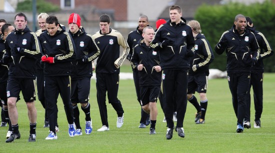 赖特：媒体在利用贝林被换下制造矛盾，这事他们能炒到世界杯（赖特：媒体借贝林被换大做文章，话题能炒到世界杯）