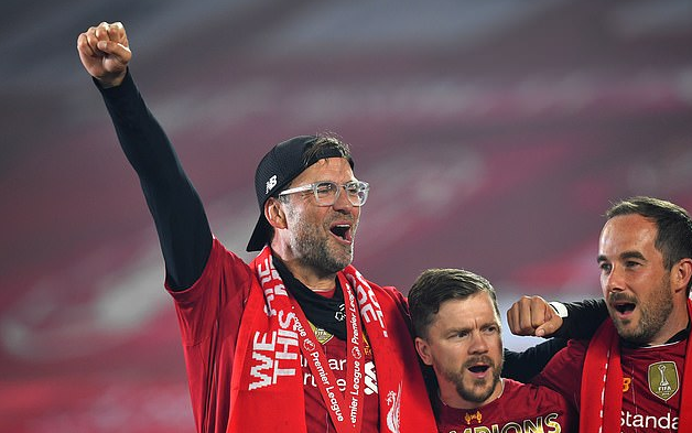 皇家马德里更衣室的紧张局势，意外缺席：“这真是个烂借口！”