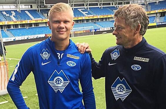 弗拉格：在比赛中保持领先感觉太棒了，我喜欢和瑞恩一起打球（弗拉格：领先的感觉真棒，我很享受与瑞恩并肩作战）