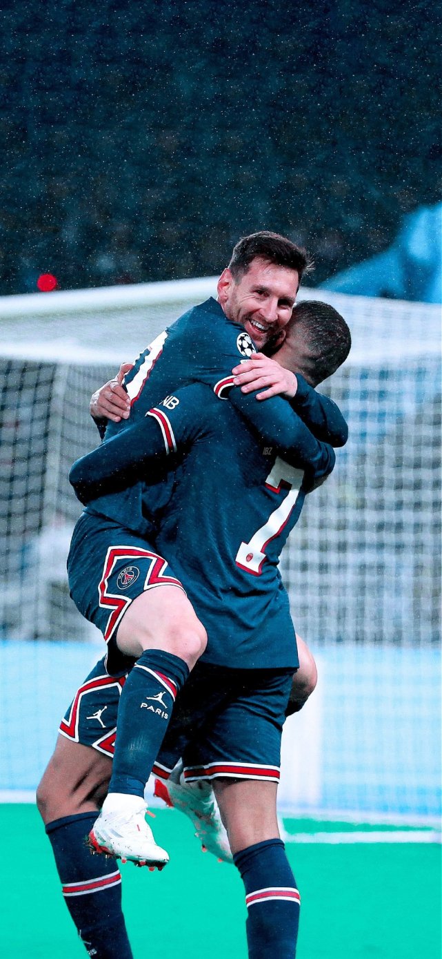 6场6球7助！官方：梅西当选2025赛季美职联季后赛MVP（官方宣布：梅西荣膺2025美职联季后赛MVP，6战6球7助攻）