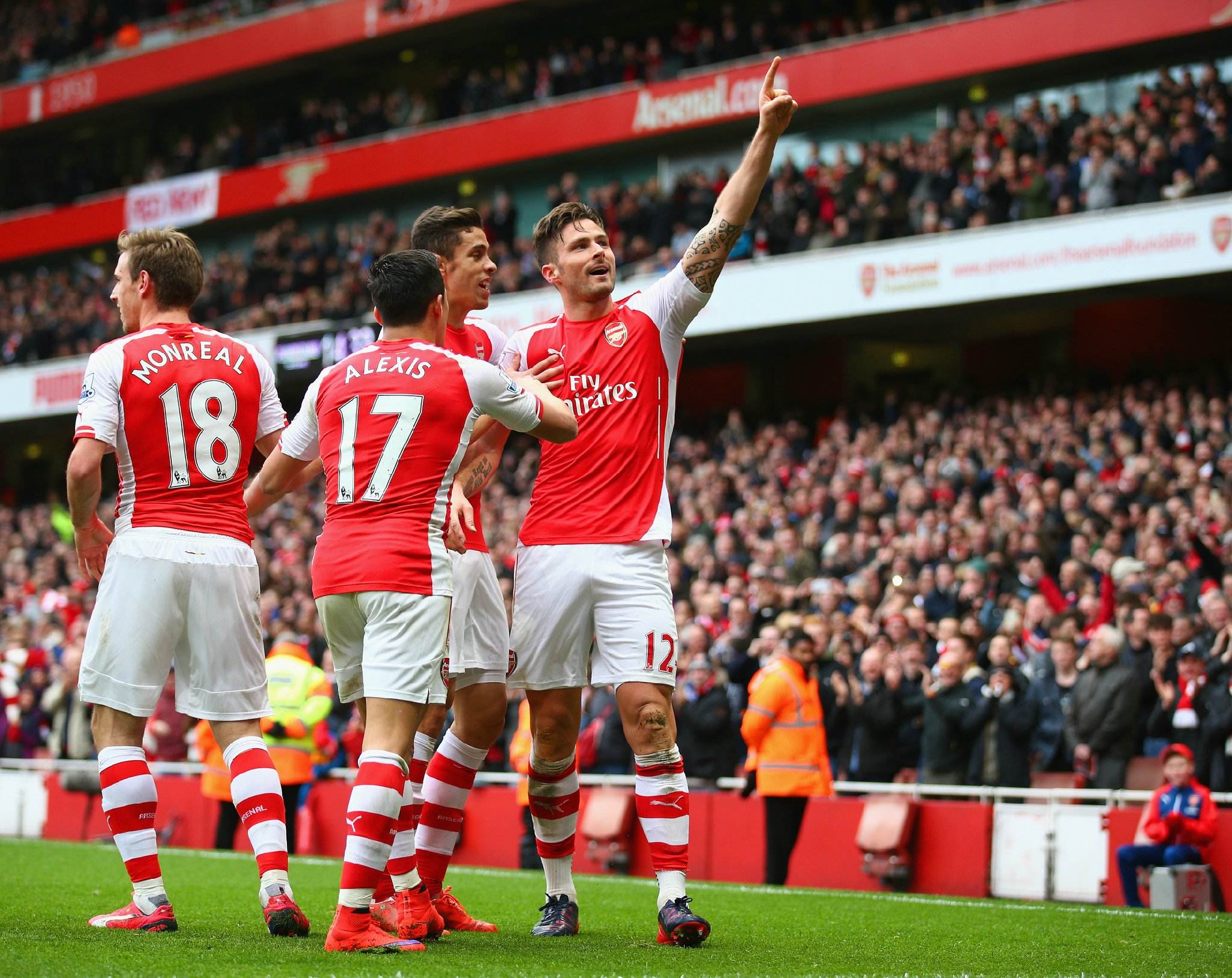 F1阿布扎比站：强势拿下一练第1+二练第1，诺里斯：不太满意（F1阿布扎比站：连夺一练、二练第一，诺里斯仍表示不太满意）