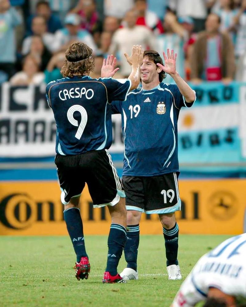 意大利网球运动员穆塞蒂：辛纳就像C罗，阿尔卡拉斯像齐达内（意大利网球选手穆塞蒂：辛纳神似C罗，阿尔卡拉斯更像齐达内）