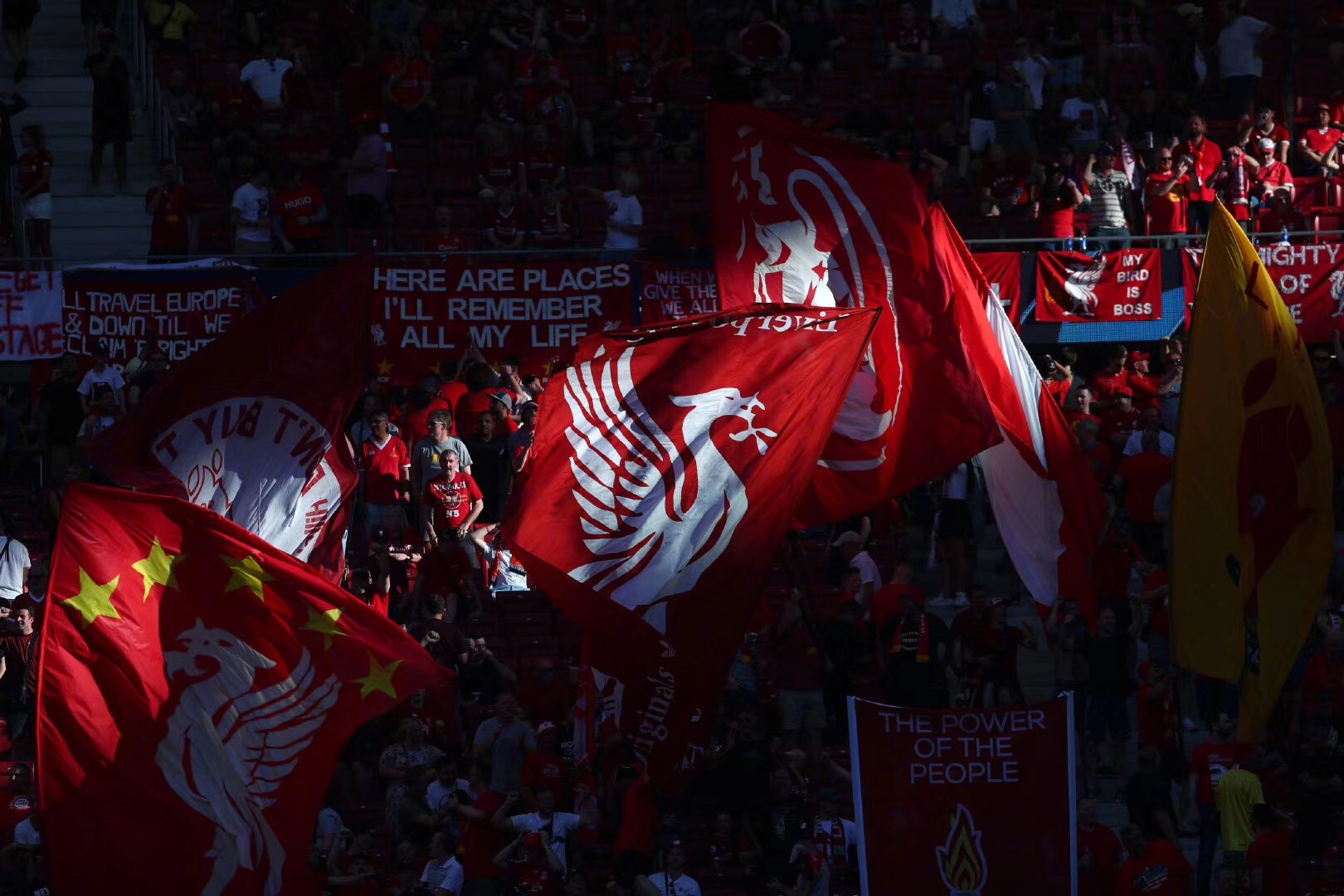 拜仁官方：于帕梅卡诺未进入本轮名单，是因为负荷管理轮休（拜仁官宣：于帕梅卡诺因负荷管理本轮轮休，未入选大名单）