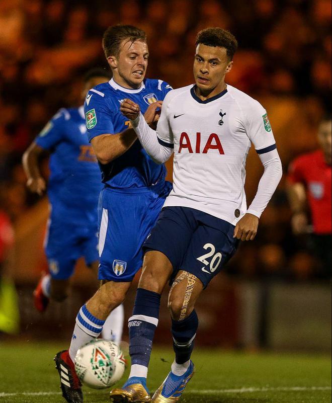 泽林斯基：下一轮踢利物浦必须好好表现，我们要争取进入前八（泽林斯基：对阵利物浦必须拿出状态，我们的目标是冲击八强）