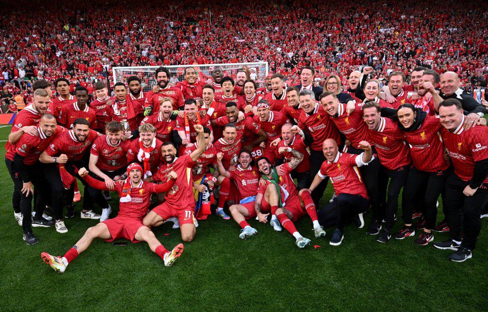 苏超南京主帅：业余球员比赛有6万多人观战，在西班牙见不到（苏超南京主帅：业余球赛观众逾6万，在西班牙罕见）