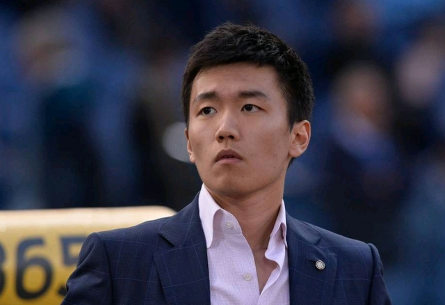 皇马队史第五次西甲主场有两人被罚下，上一次是20年前（皇马西甲主场两人被逐为队史第5次，距上次已过20年）